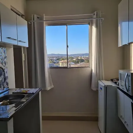 Kitnet404 Central, Com Tv Smart,Linda Vista Para Janela Montes Claros Exterior foto
